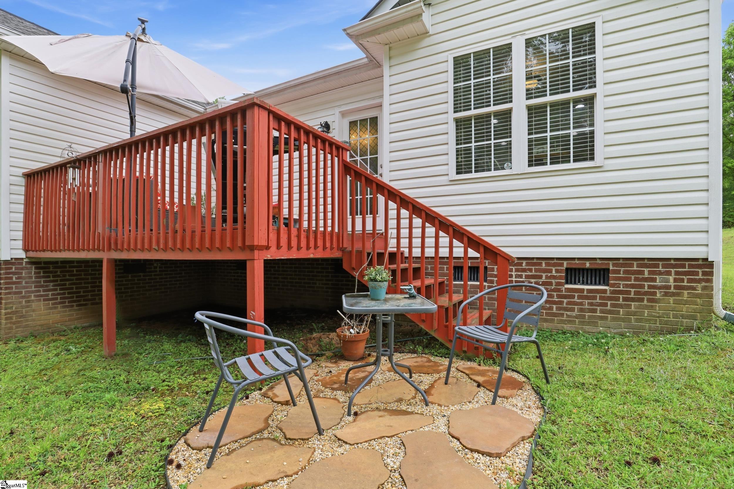 111 Woodvale Avenue Fountain Inn, SC 29644 - Photo 25 of 32