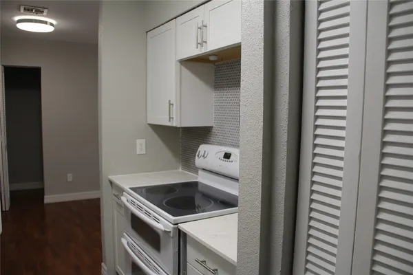 $121,000 | 9303 Pagewood Lane, Houston, TX 77063