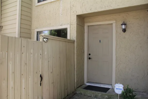 $121,000 | 9303 Pagewood Lane, Houston, TX 77063