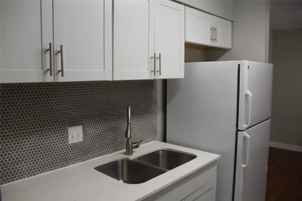 $121,000 | 9303 Pagewood Lane, Houston, TX 77063