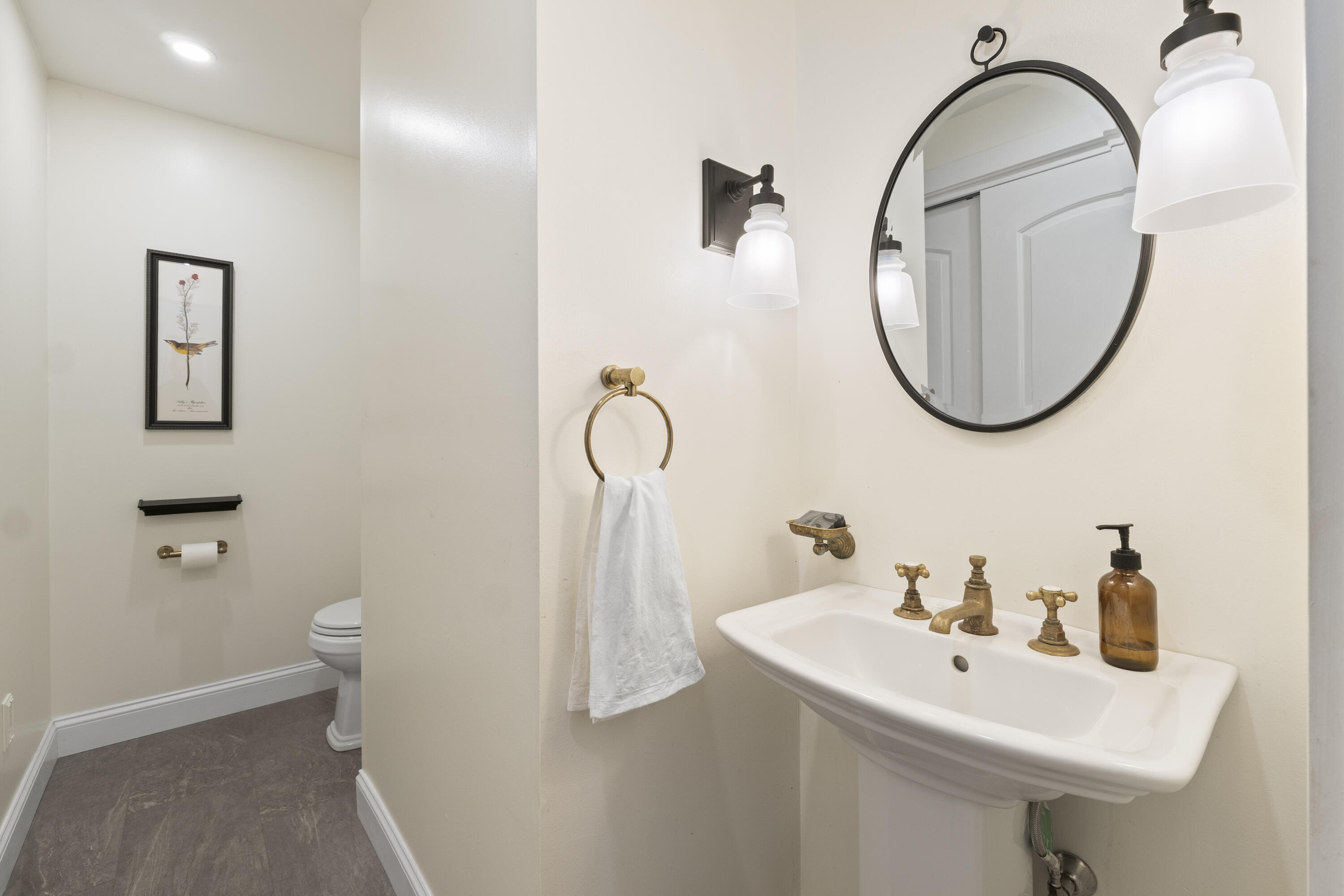 17 Edes Road Cumberland, ME 04021 - Photo 29 of 83 17 Edes Rd_115