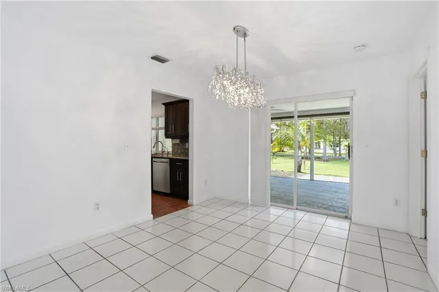 $3,300 | 391 8th Street Southeast, Naples, FL 34117