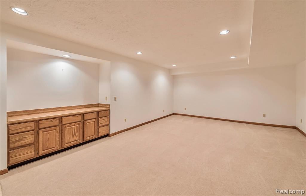 2199 London Bridge Drive Rochester Hills, MI 48307 - Photo 12 of 18