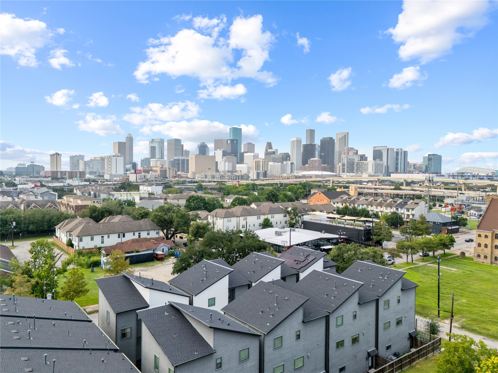 2404 Hadley Street, Unit C Houston, TX 77004 - Photo 16 of 16 a view of a city