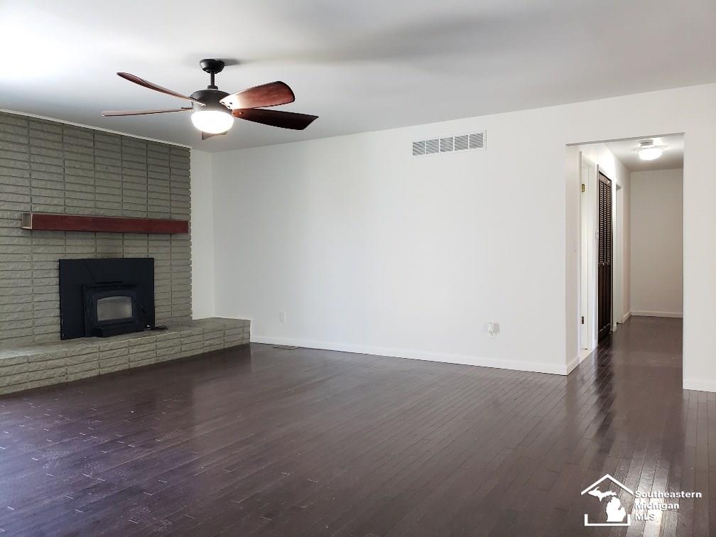 28155 Elwell Road Belleville, MI 48111 - Photo 16 of 30 Gallery Image 16