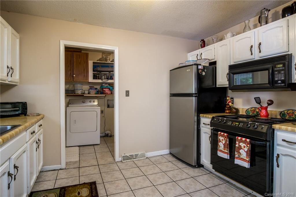 2492 Sturgis Road Rock Hill, SC 29730 - Photo 10 of 32 Gallery Image 10