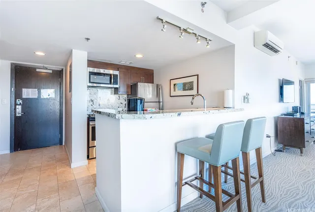 $2,300,000 | 1777 Ala Moana Boulevard, Unit 2543, Honolulu, HI 96815