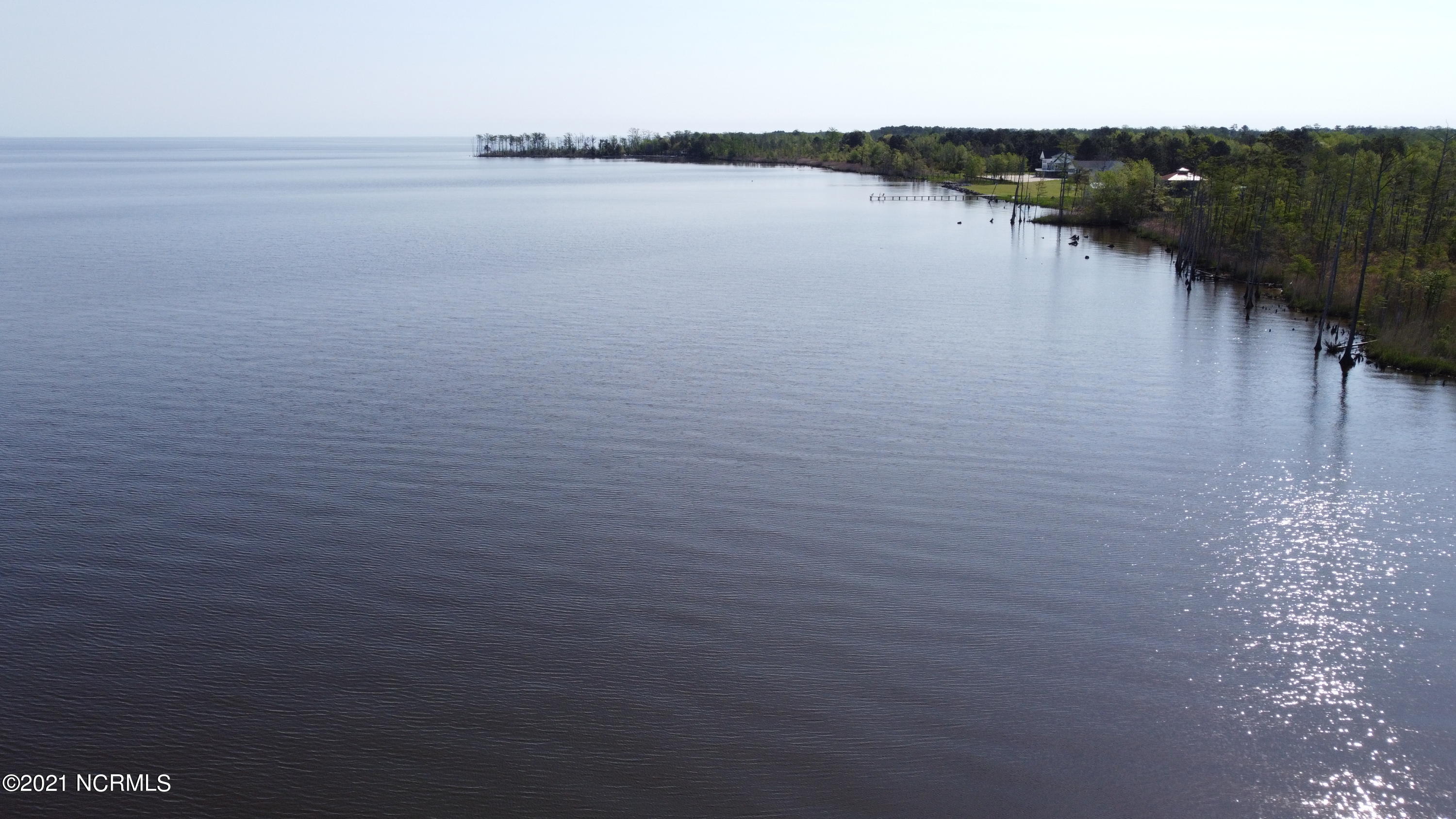 10 Shifting Sands Road Columbia, NC 27925 - Photo 25 of 43 Photo_6553916_DJI_316_jpg_4703908_0_2021