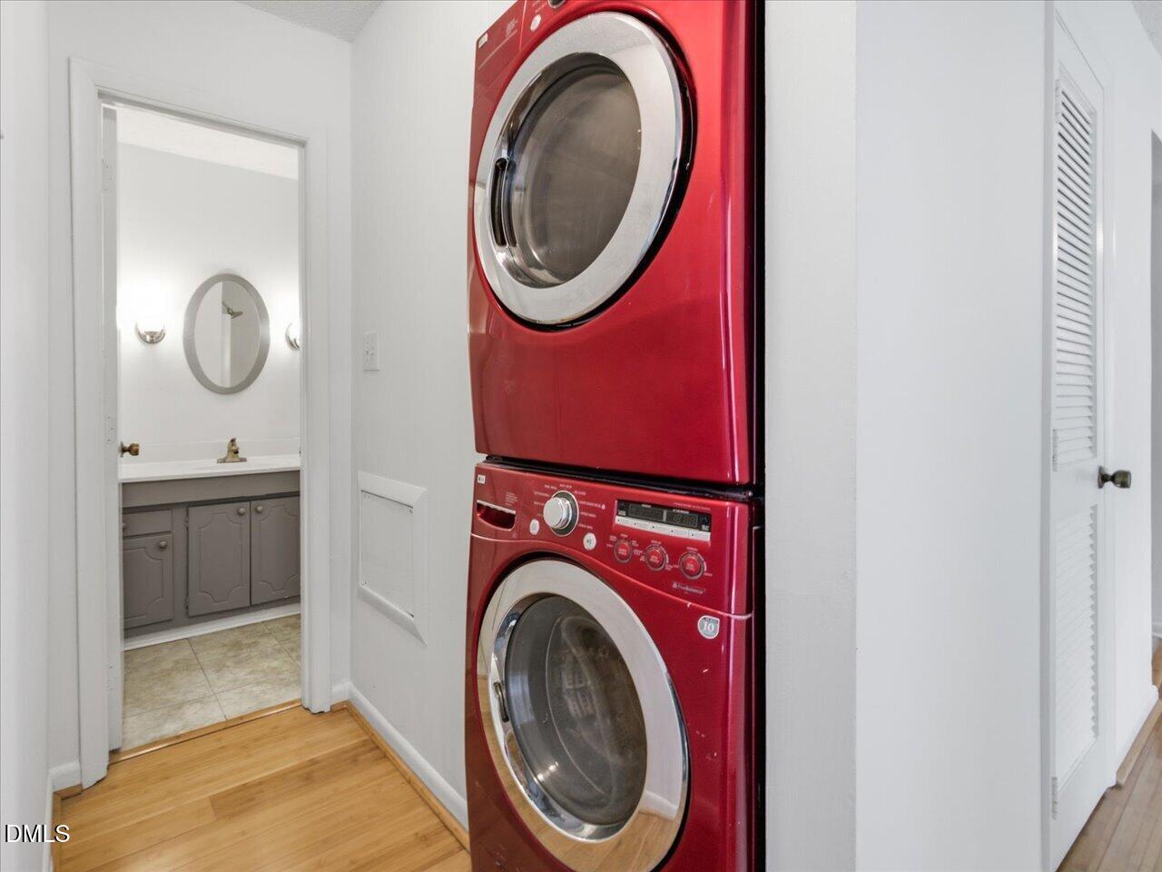 618 Pine Ridge Place Raleigh, NC 27609 - Photo 30 of 41 31-Laundry