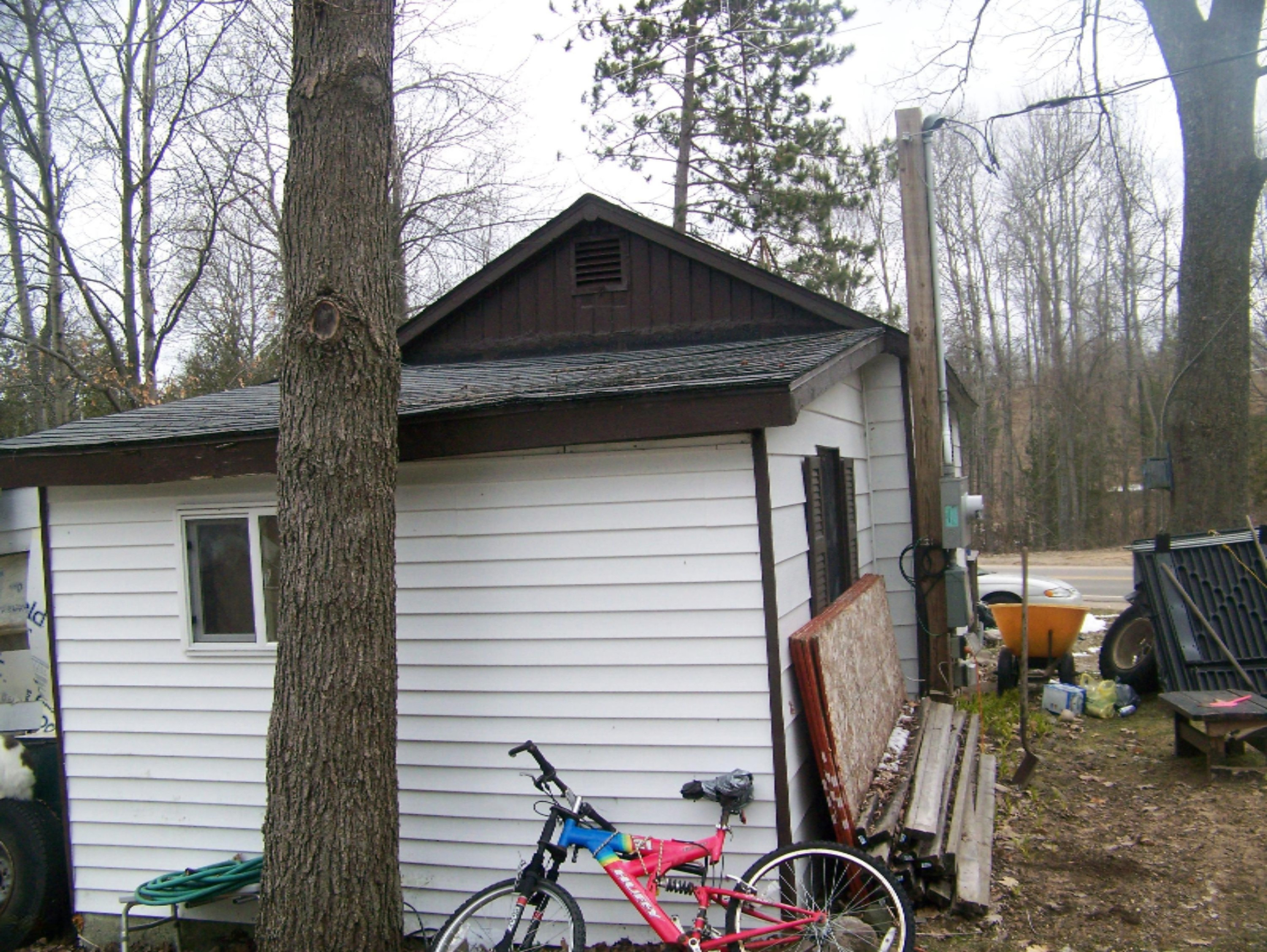 18755 9 Mile Road Reed City, MI 49677 - Photo 3 of 7 101_2255