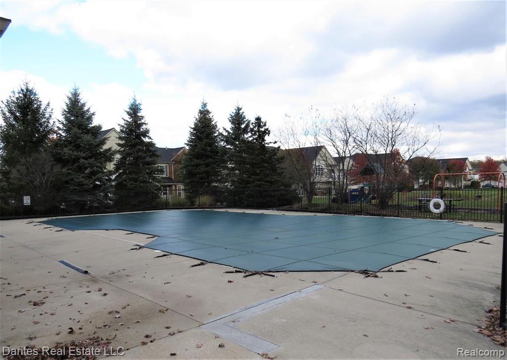 4200 Hampton Ridge Boulevard, Unit 79 Howell, MI 48843 - Photo 6 of 41