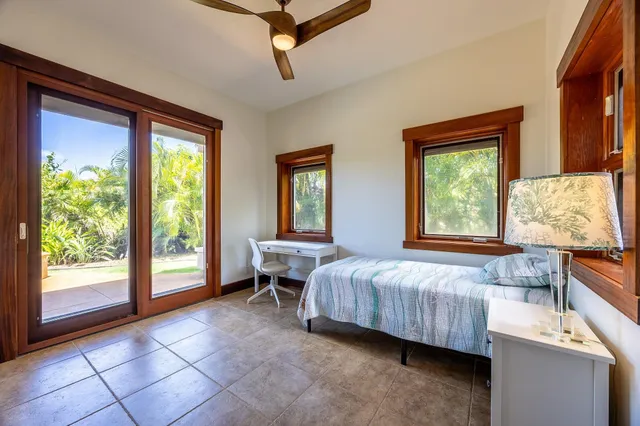 $3,890,000 | 250 Akia Place, Lahaina, HI 96761