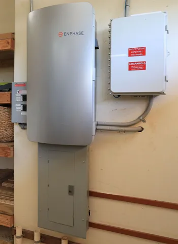 $3,890,000 | 250 Akia Place, Lahaina, HI 96761