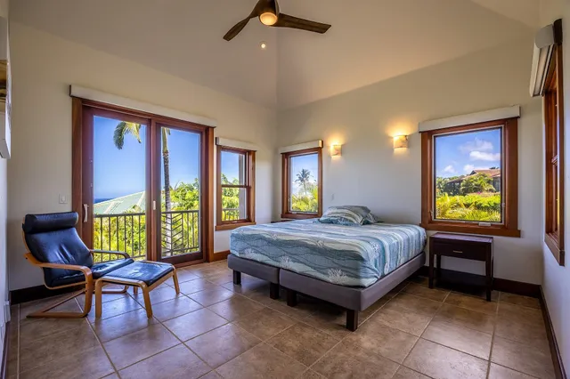 $3,890,000 | 250 Akia Place, Lahaina, HI 96761