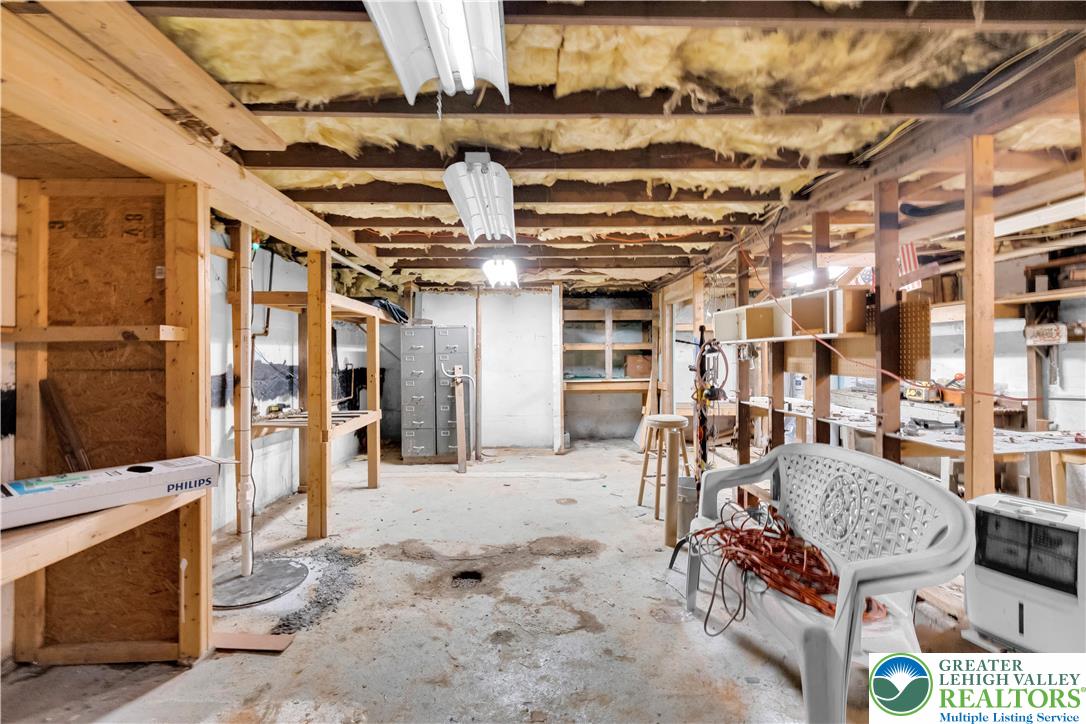 1335 Stonesthrow Road Bethlehem, PA 18015 - Photo 28 of 35