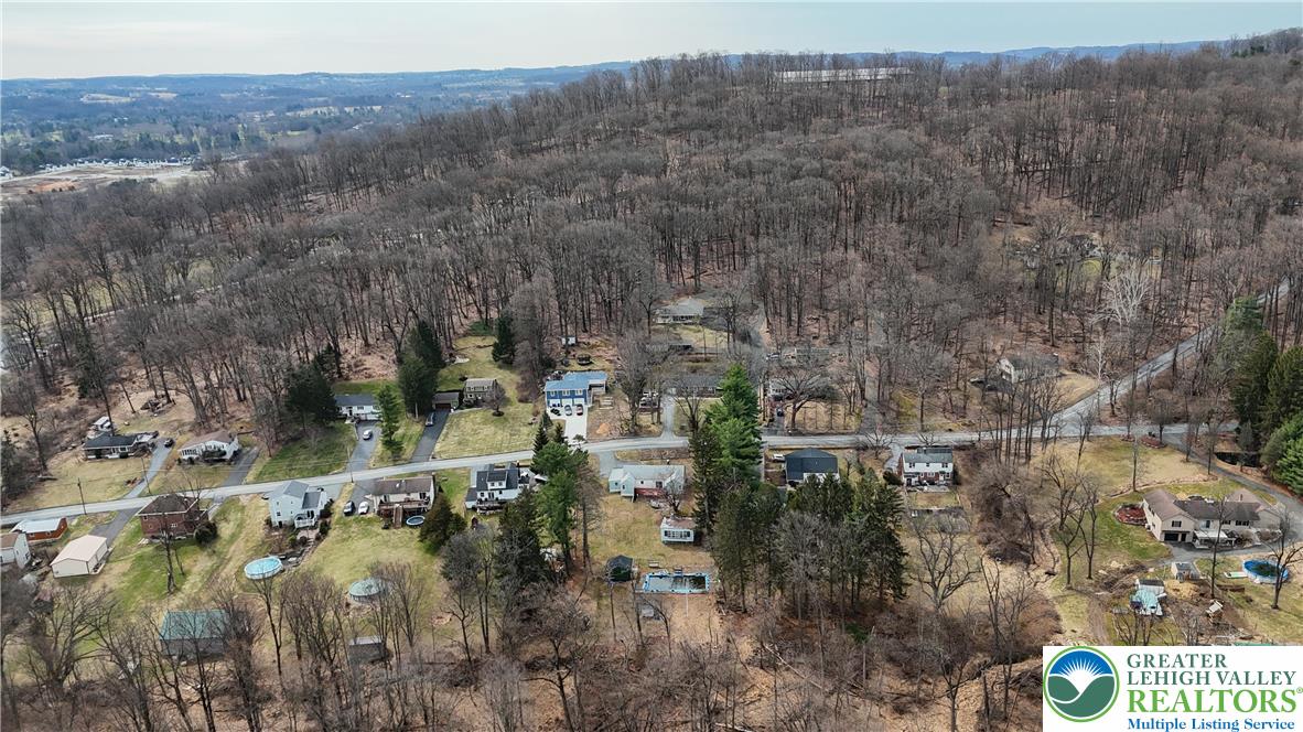 1335 Stonesthrow Road Bethlehem, PA 18015 - Photo 32 of 35