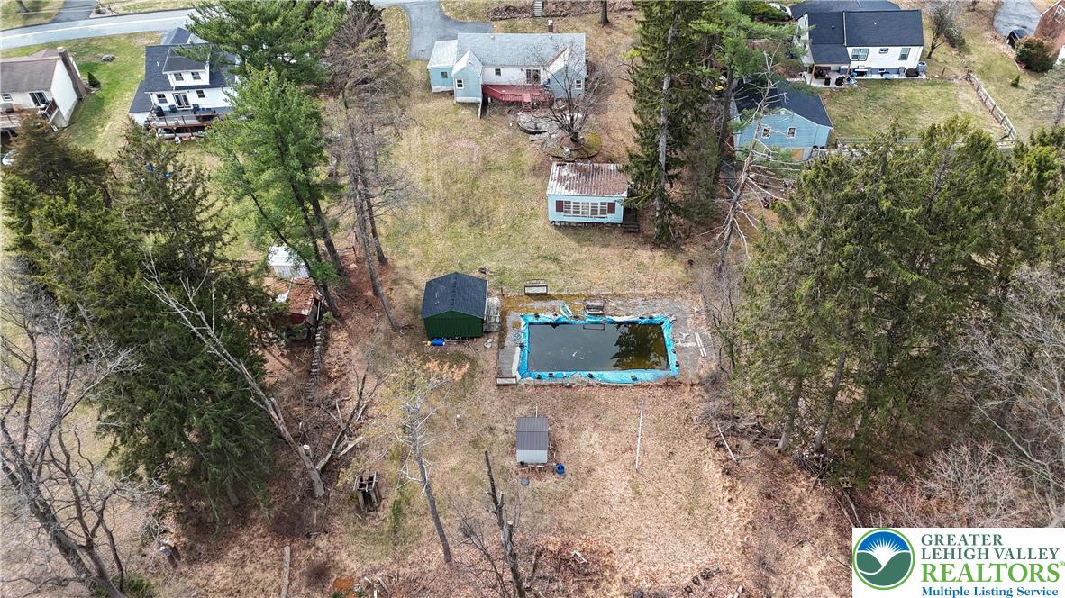 1335 Stonesthrow Road Bethlehem, PA 18015 - Photo 5 of 35