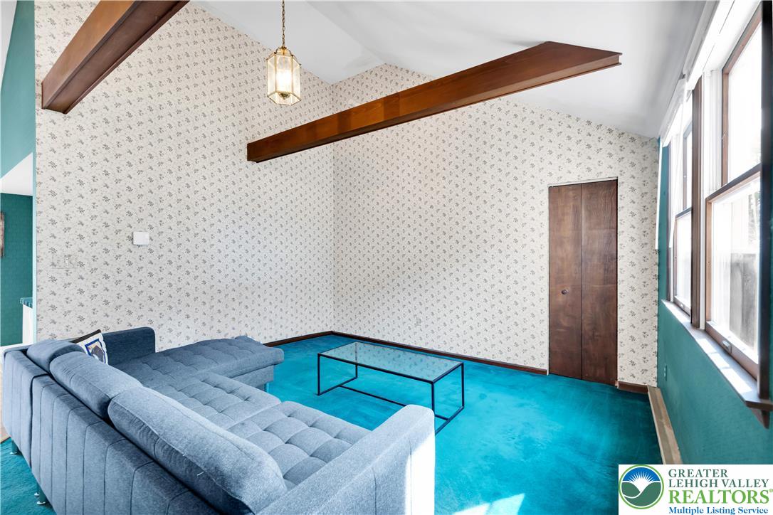 1335 Stonesthrow Road Bethlehem, PA 18015 - Photo 10 of 35