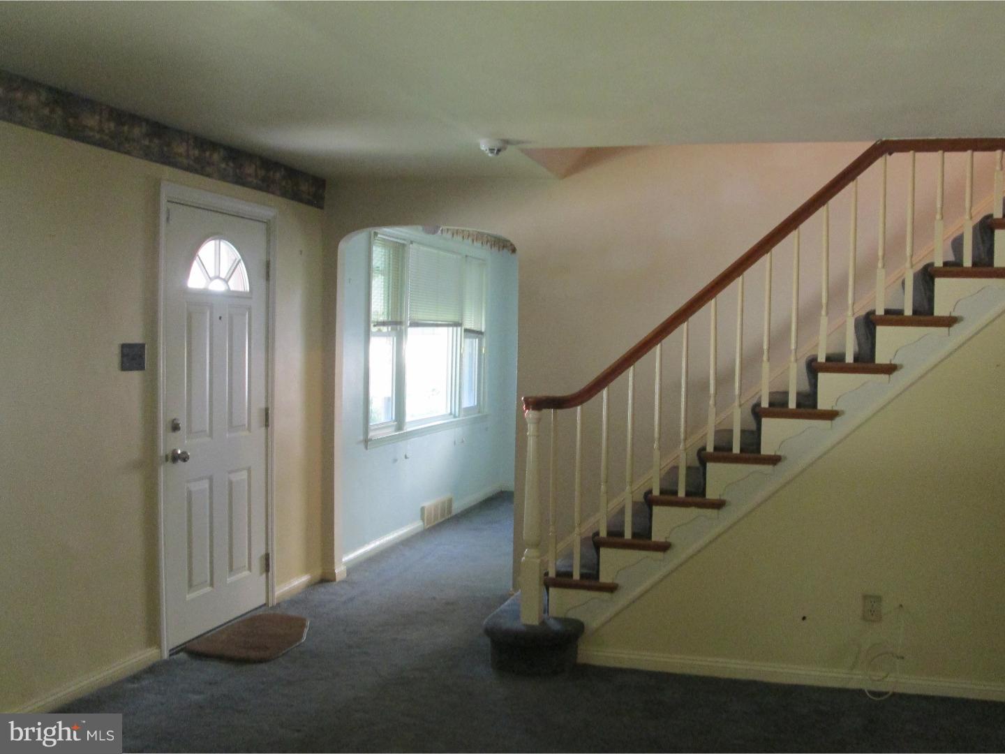 1301 Manor Road Lansdowne, PA 19050 - Photo 8 of 25 Living Room