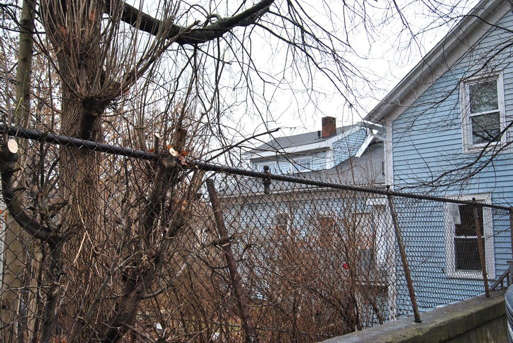 6-10 West Street Ware, MA 01082 - Photo 6 of 22 Gallery Image 6