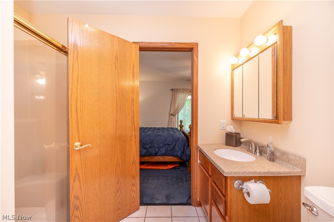 535 Wilcox Road Youngstown, OH 44515 - Photo 39 of 49 Suite 2 Bath with shower