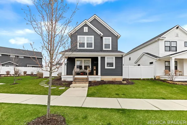 $399,900 | 8324 Cook's Corner Drive, Byron Center, MI 49315