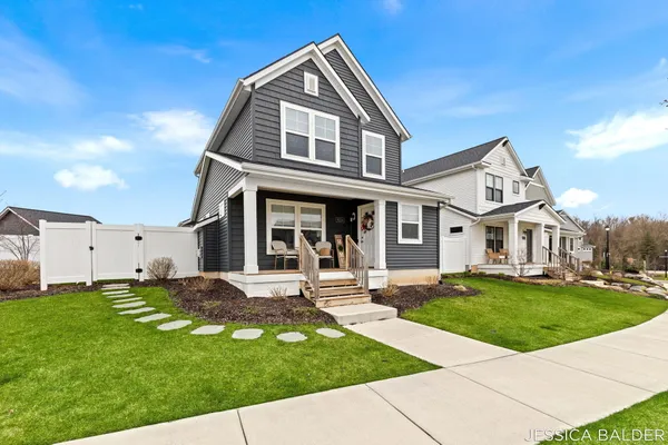$399,900 | 8324 Cook's Corner Drive, Byron Center, MI 49315