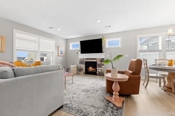 $399,900 | 8324 Cook's Corner Drive, Byron Center, MI 49315