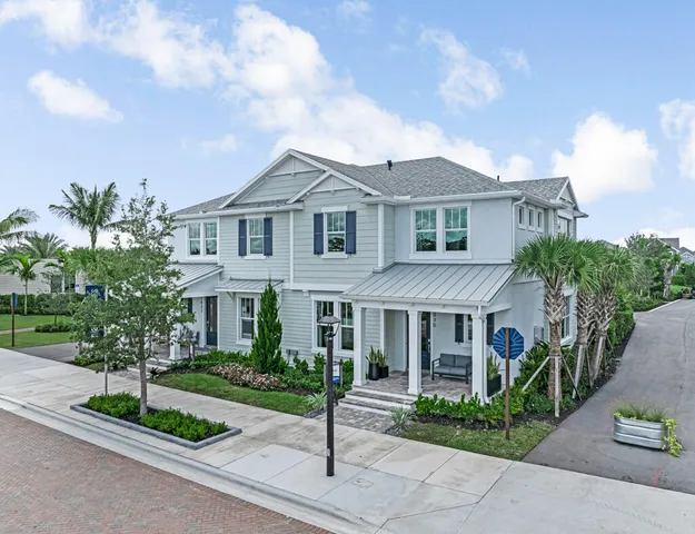 $4,250 | 925 Southwest Prairie Avenue, Palm City, FL 34990