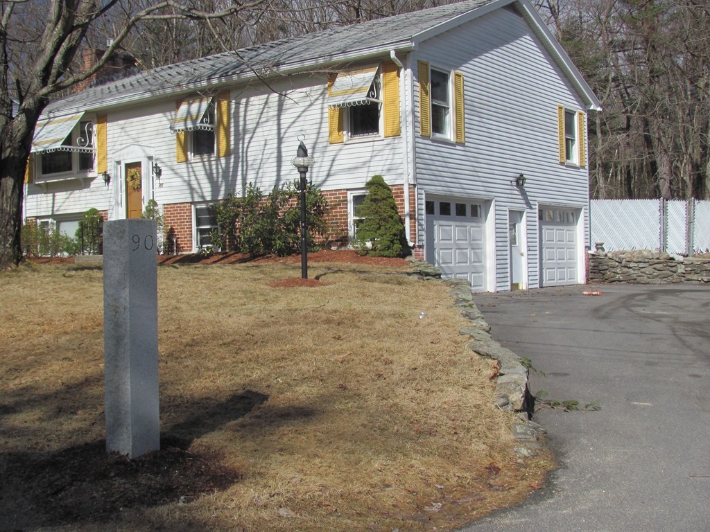 90 Pepper Road Fitchburg, MA 01420 - Photo 1 of 29 Gallery Image 1