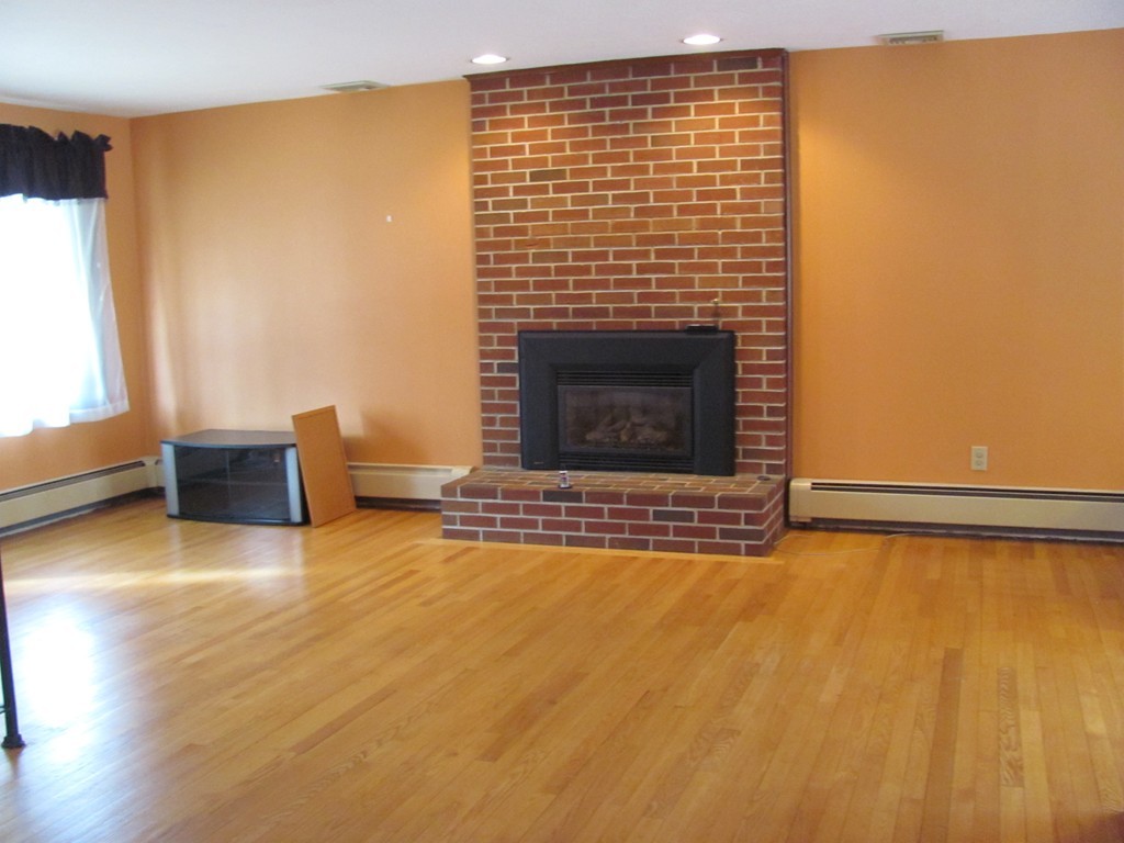 90 Pepper Road Fitchburg, MA 01420 - Photo 6 of 29 Gallery Image 6