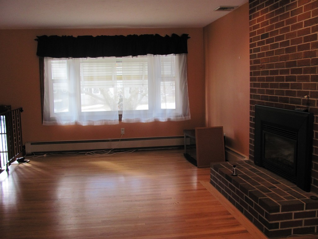 90 Pepper Road Fitchburg, MA 01420 - Photo 7 of 29 Gallery Image 7