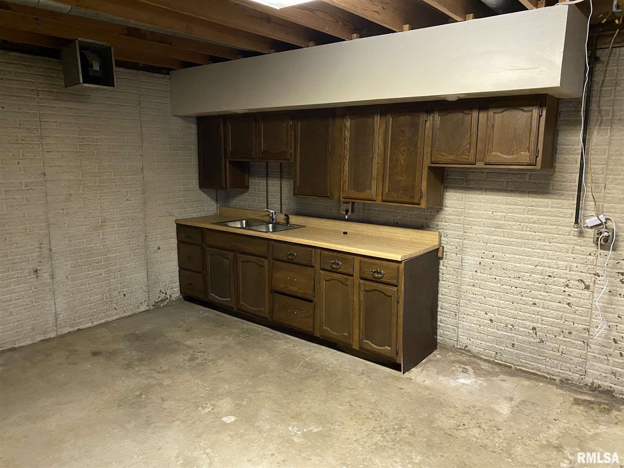 4108 Highway 54 Springfield, IL 62707 - Photo 22 of 44