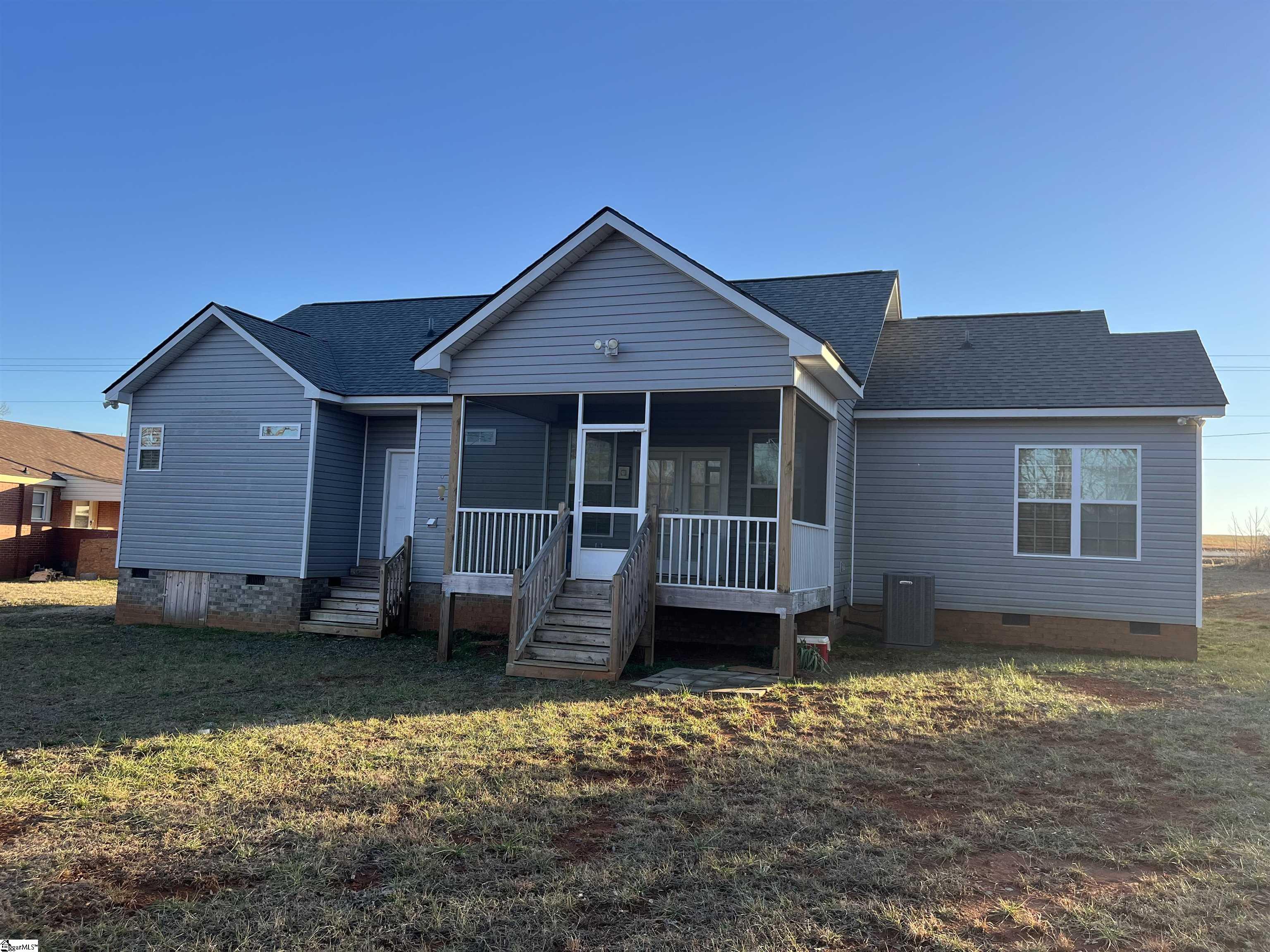 136 Lovers Lane Road Union, SC 29379 - Photo 2 of 13
