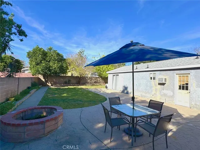 $785,000 | 14233 Dyer Street, Sylmar, CA 91342