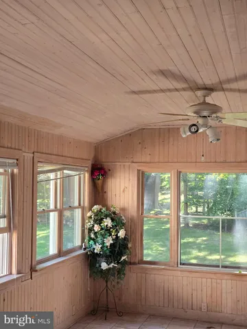 $4,450 | 11902 Enid Drive, Potomac, MD 20854