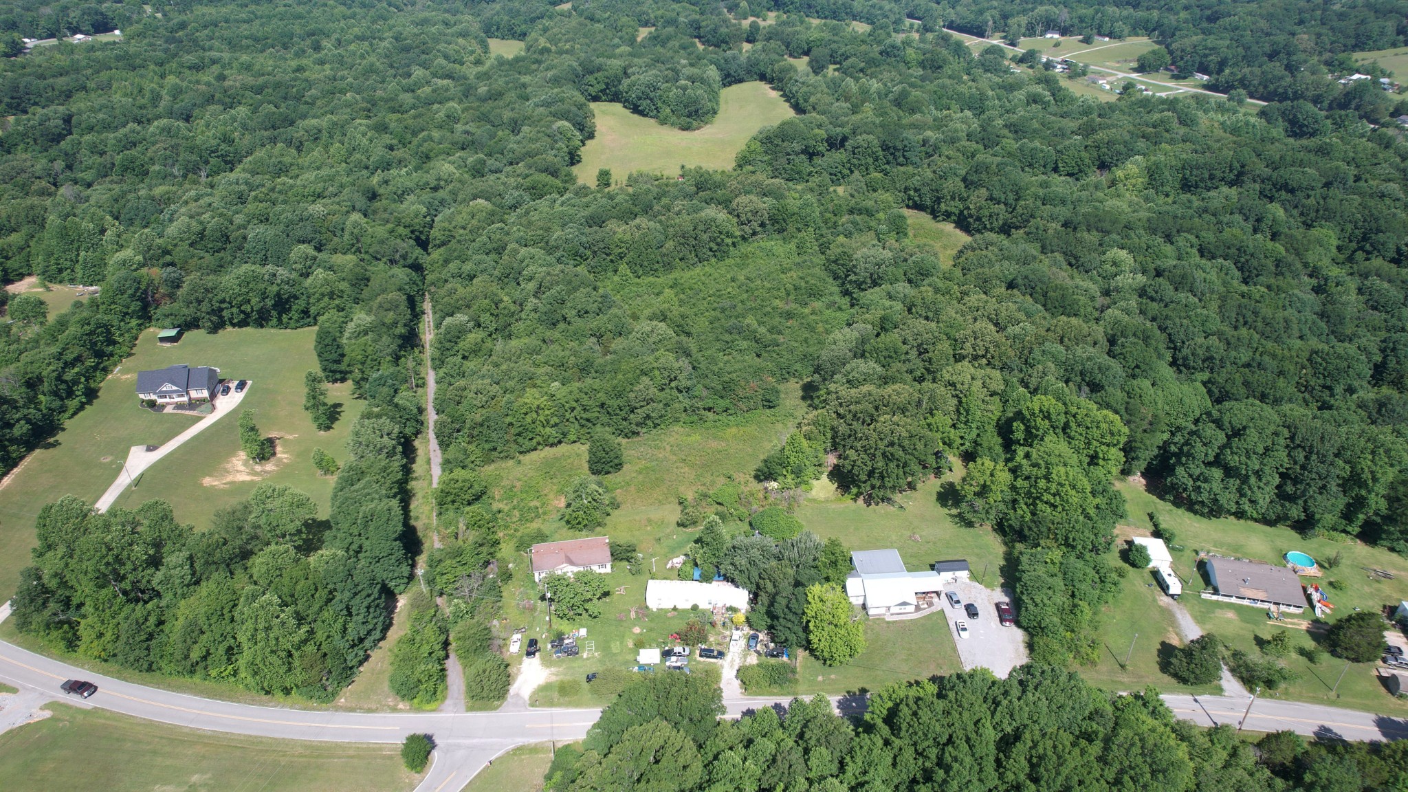 4370 Old Metal Road Palmyra, TN 37142 - Photo 18 of 60