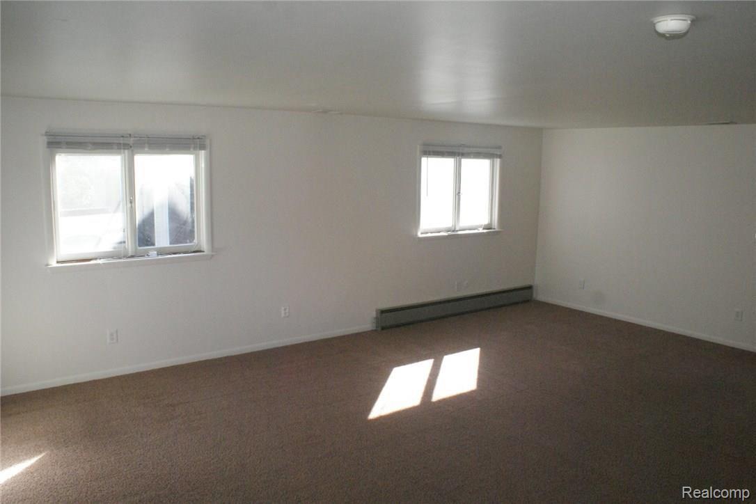 27659 Arsenal Road Flat Rock, MI 48134 - Photo 2 of 31 DSC01290.JPG