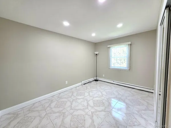 $6,500 | 308 Browns Road, Nesconset, NY 11767