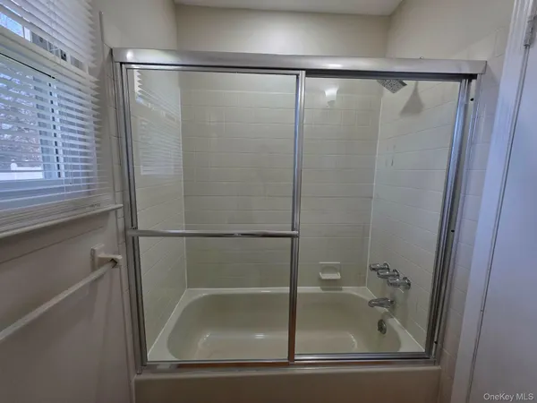 $6,500 | 308 Browns Road, Nesconset, NY 11767