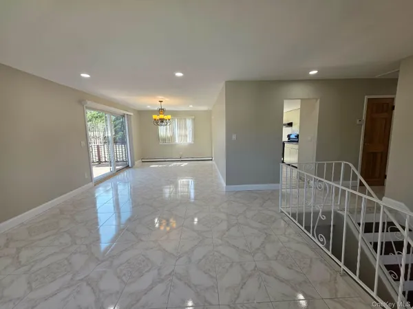 $6,500 | 308 Browns Road, Nesconset, NY 11767