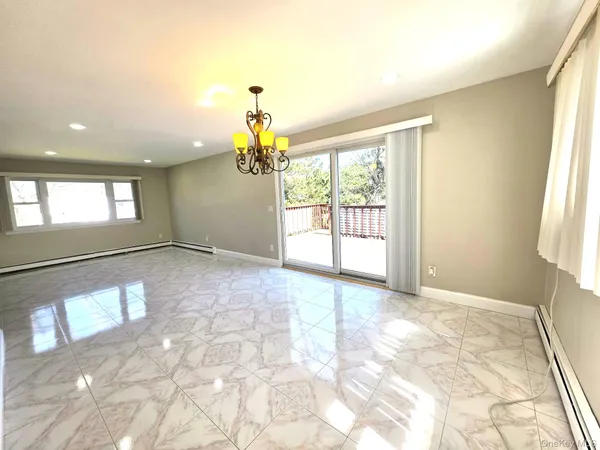 $6,500 | 308 Browns Road, Nesconset, NY 11767