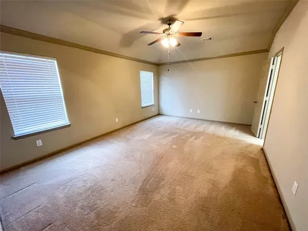 $2,150 | 3419 Hollow Mist Drive, Texas City, TX 77591