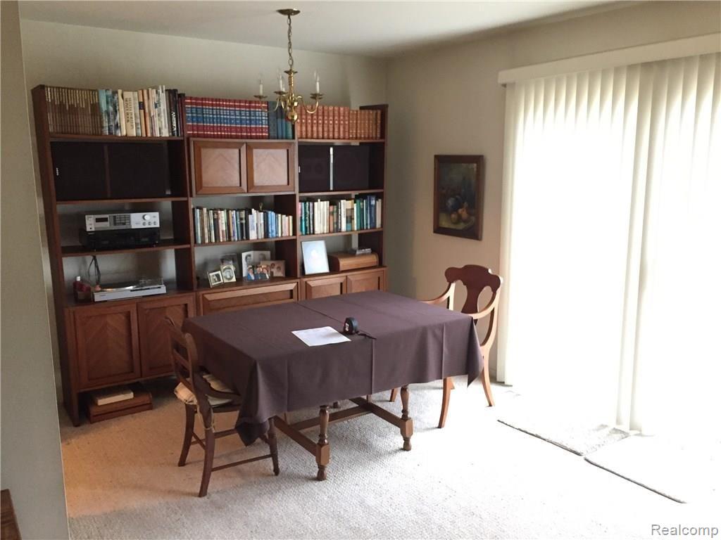 3523 Crooks Road Royal Oak, MI 48073 - Photo 10 of 17 Dining Area