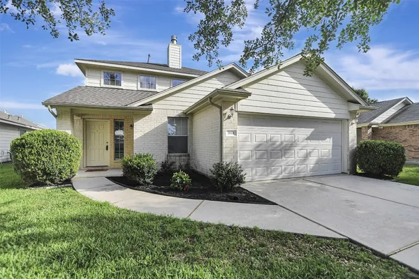 $1,995 | 2618 Shearwater Bend Drive, Humble, TX 77396