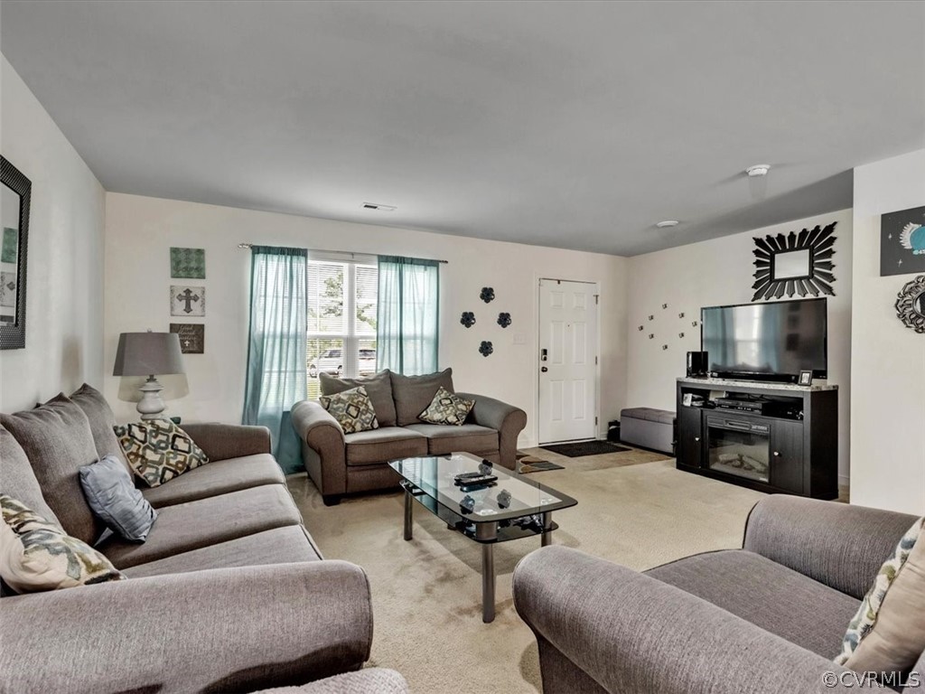 1316 Stone Ridge Park Loop Henrico, VA 23228 - Photo 3 of 15 Gallery Image 3