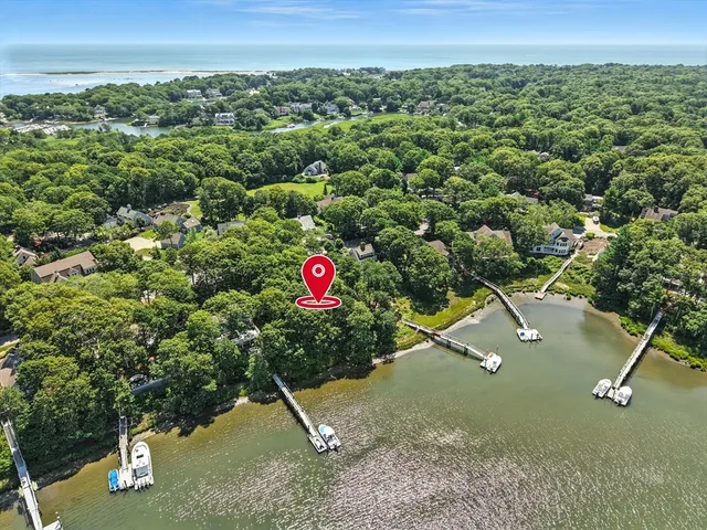 $900,000 | 102 Summersea Road, Mashpee, MA 02649