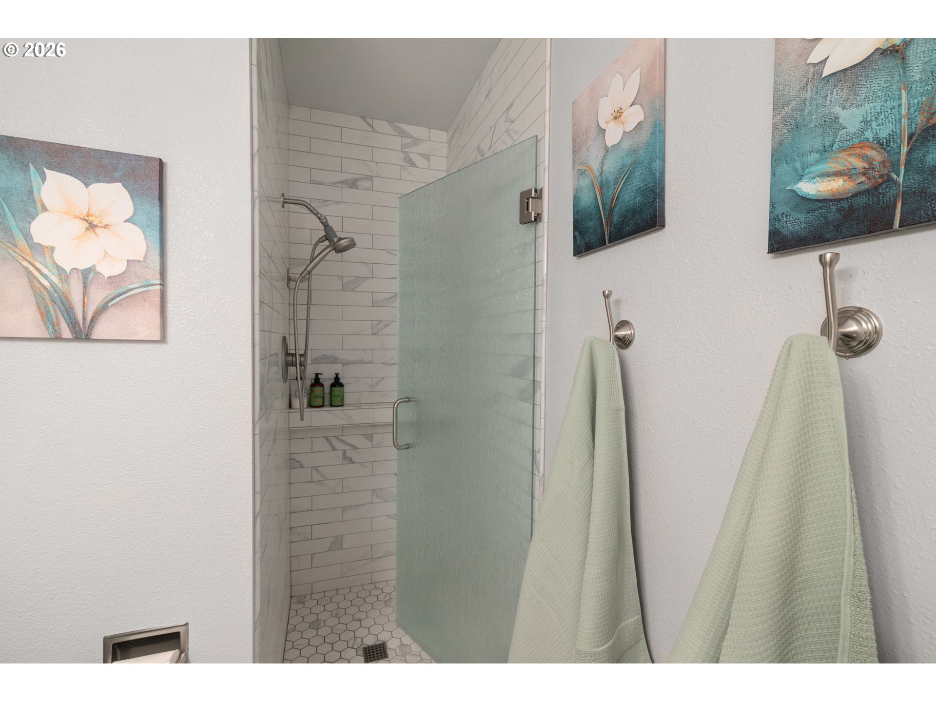 1200 Northeast Territorial Road, Unit 12 Canby, OR 97013 - Photo 28 of 38 a bathroom with a shower and a view of a bathroom