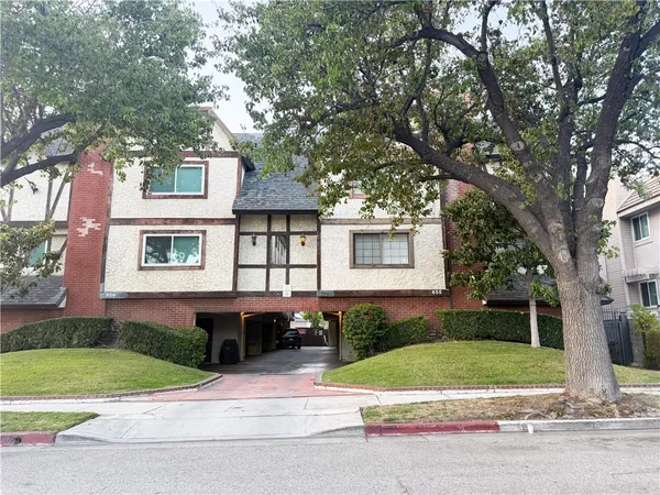 $825,000 | 655 Alexander Street, Unit 3, Glendale, CA 91203