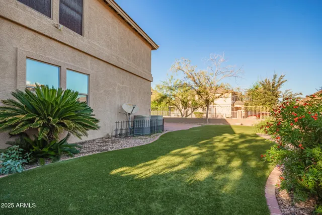 $2,775 | 22707 North 17th Street, Phoenix, AZ 85024